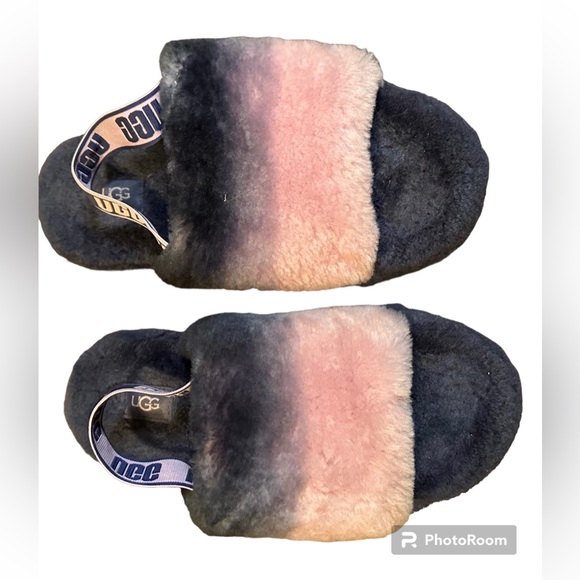 UGG FLUFFY SANDALS SIZE 5 - Picture 3 of 5